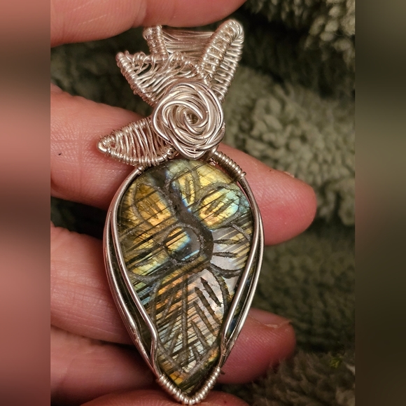 Jewelry - Labradorite Pendant